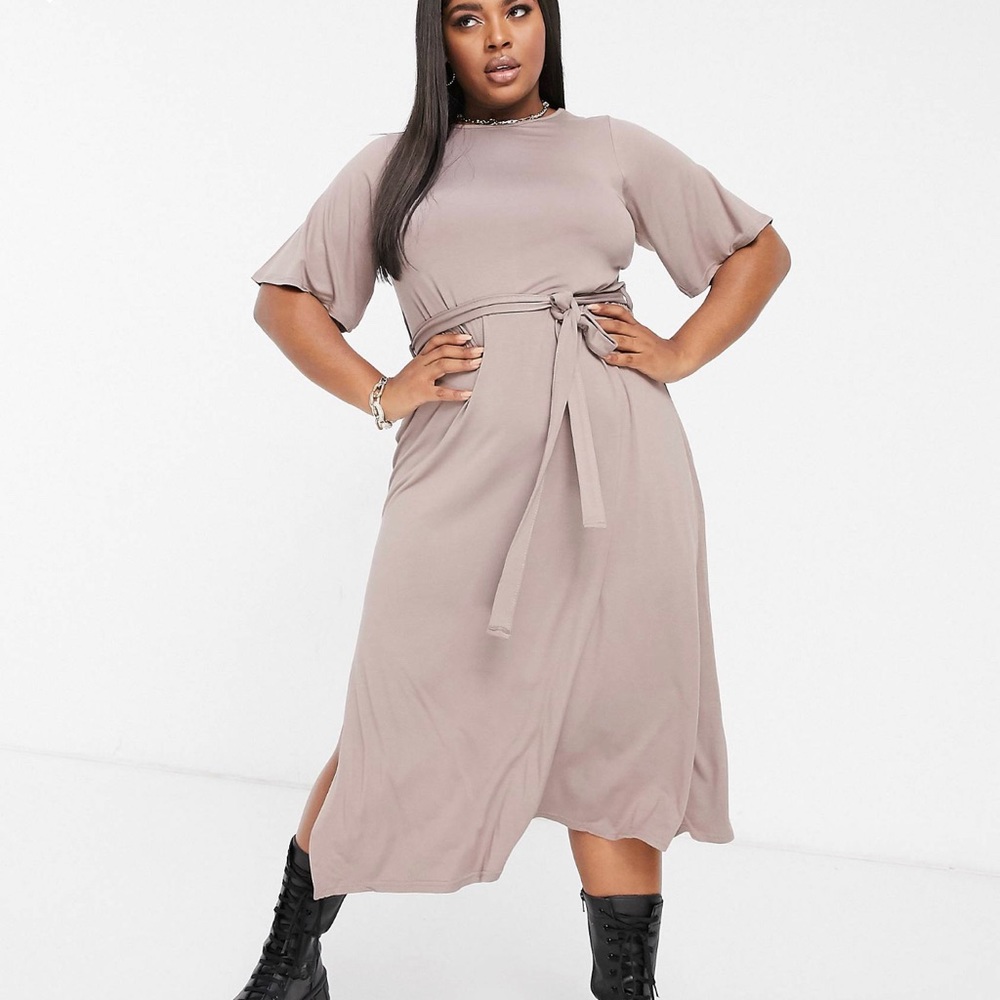 NWOT Tie Waist Midi Shirt Dress